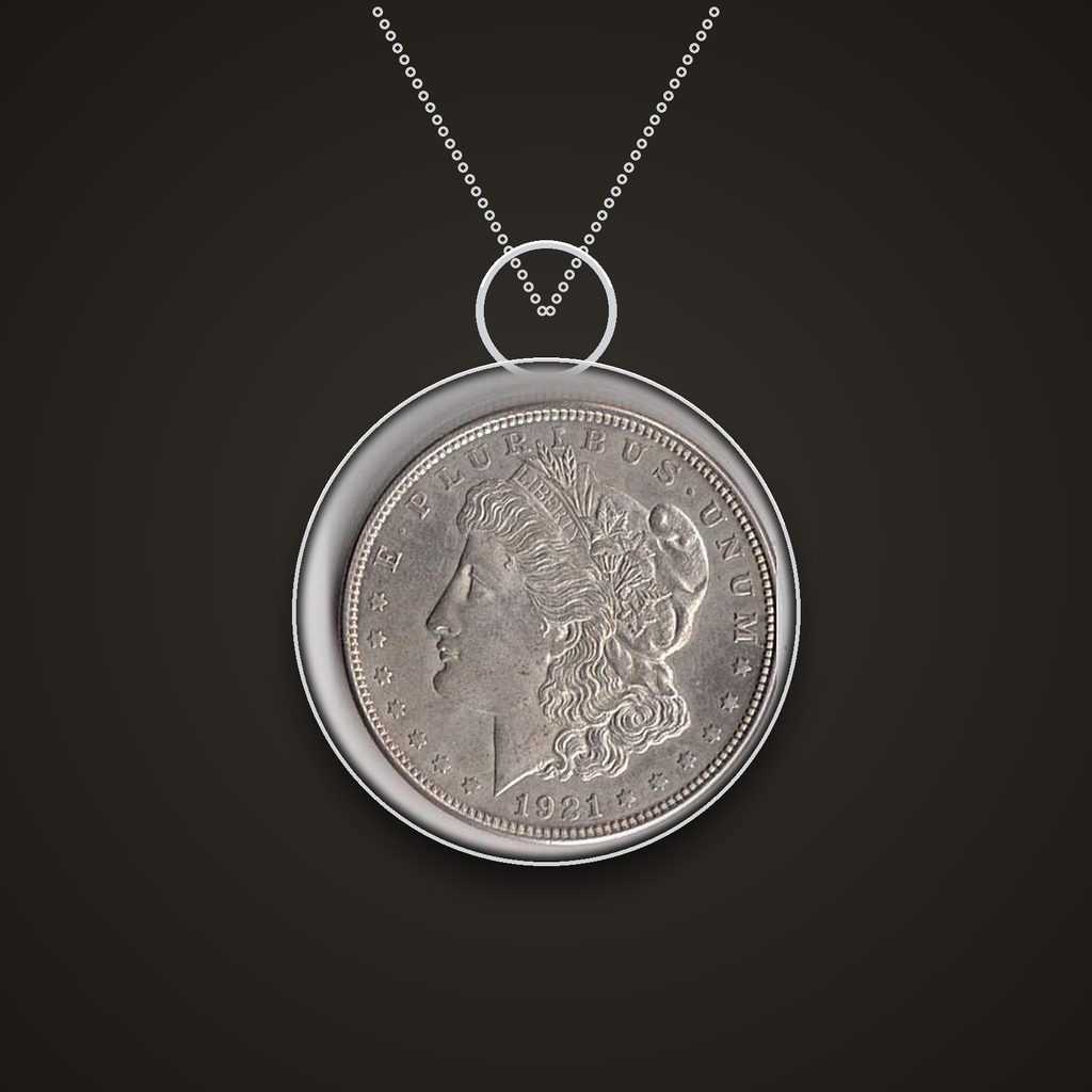 Collier en argent monté sur un Morgan Dollar 1921, chaîne à maillons plats.